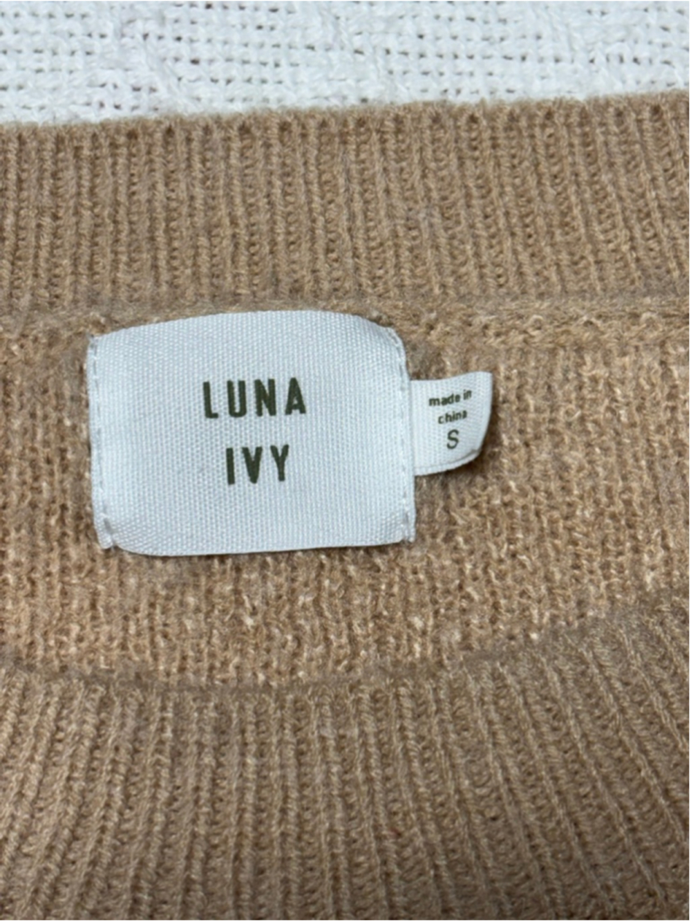 EUC Luna Ivy Tan & White Soutache Bow Coquette Balletcore Sweater SZ Small - Picture 4 of 5